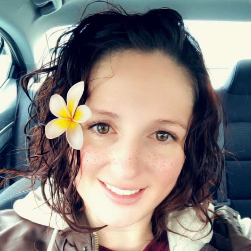 Meet your Posher, Briana